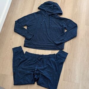 FLX Travel/Leisure Cozy Navy Hoodie & Jogger Set size small